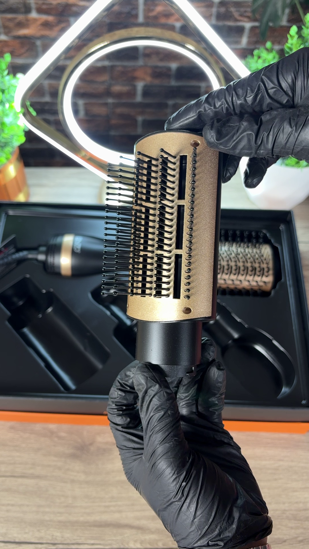 SECHE CHEUVEUX ENZO®  PROFESSIONAL 4EN1